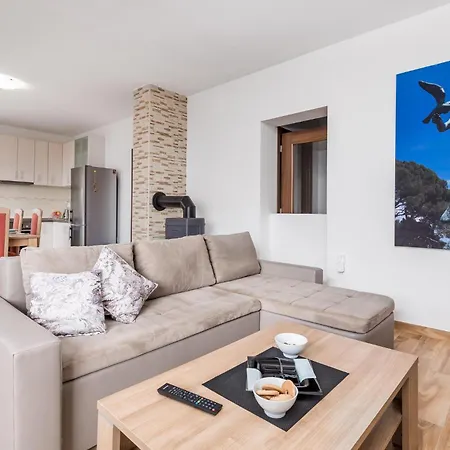 Lovely In Bregi With House Sea View